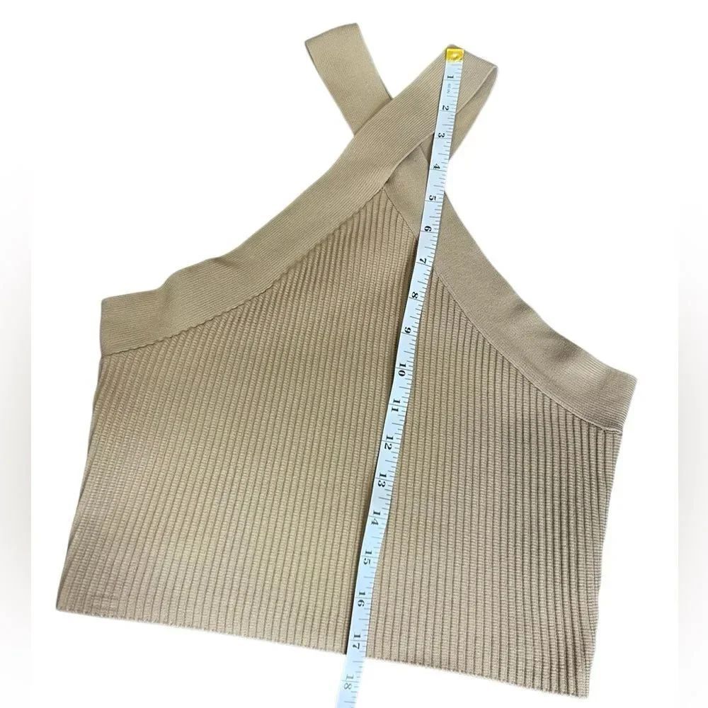 Forever 21 Ribbed Halter Top Size Medium - Picture 15 of 15